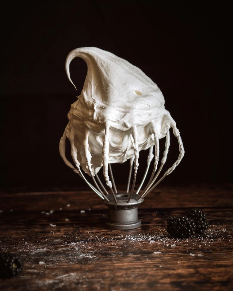 Merengue en las varillas de la batidora